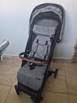 Evenflo Gold Otto Compact Stoller- Excellent condition NEED GONE