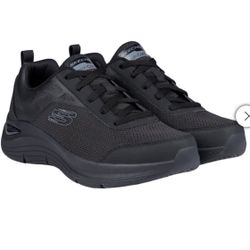 "Arch Comfort" Skechers' men's Size 8 Men 