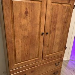 HOME FURNITURE IN  AMAZINGLY GREAT CONDITION 