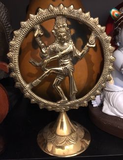 Lovely 8 inch statue of Nataraja