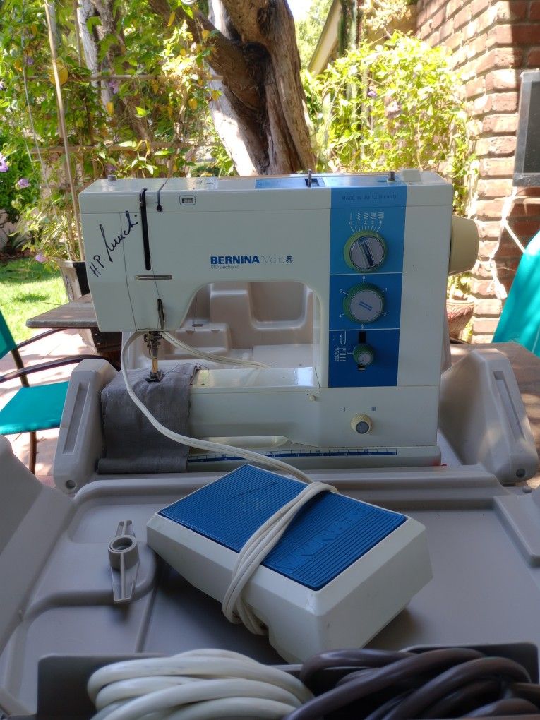 Bernina Sewing Machine