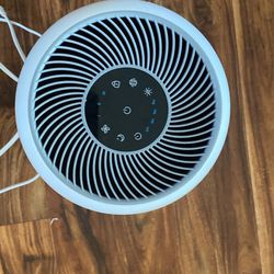 Levoit Plasma Pro Core 300 3 -Speed Ionic White Activated Carbon Air Purifier