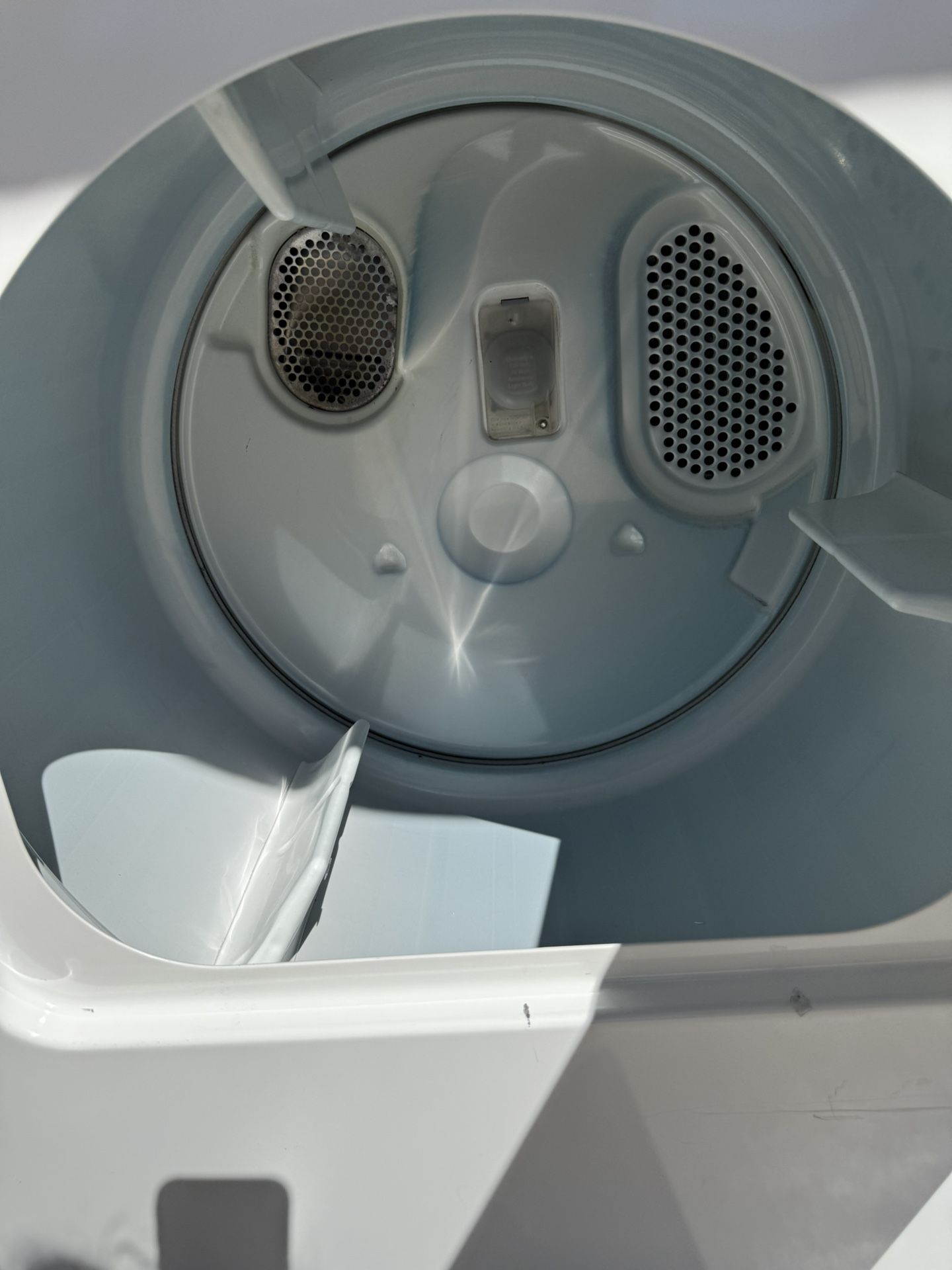 White Dryer Whirlpool 30"- Reliable, and Feature-Packed!