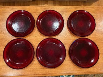 Vintage Cristal d’Arques-Durand Antique Ruby Red Glass Dinner Plates – Set of 6