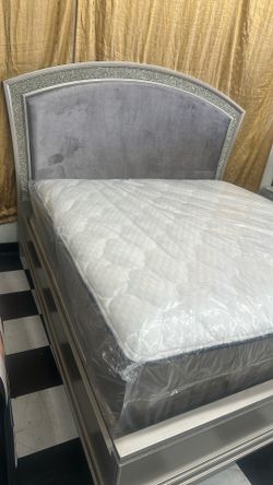 King size bed with mattresses