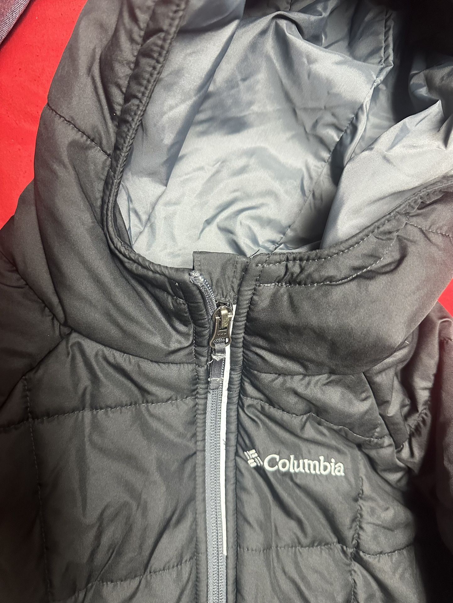 Colombia Windbreaker