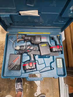 BOSCH bulldog hammer drill
