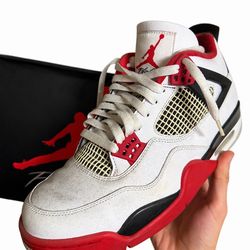 Jordan 4 Red Fire