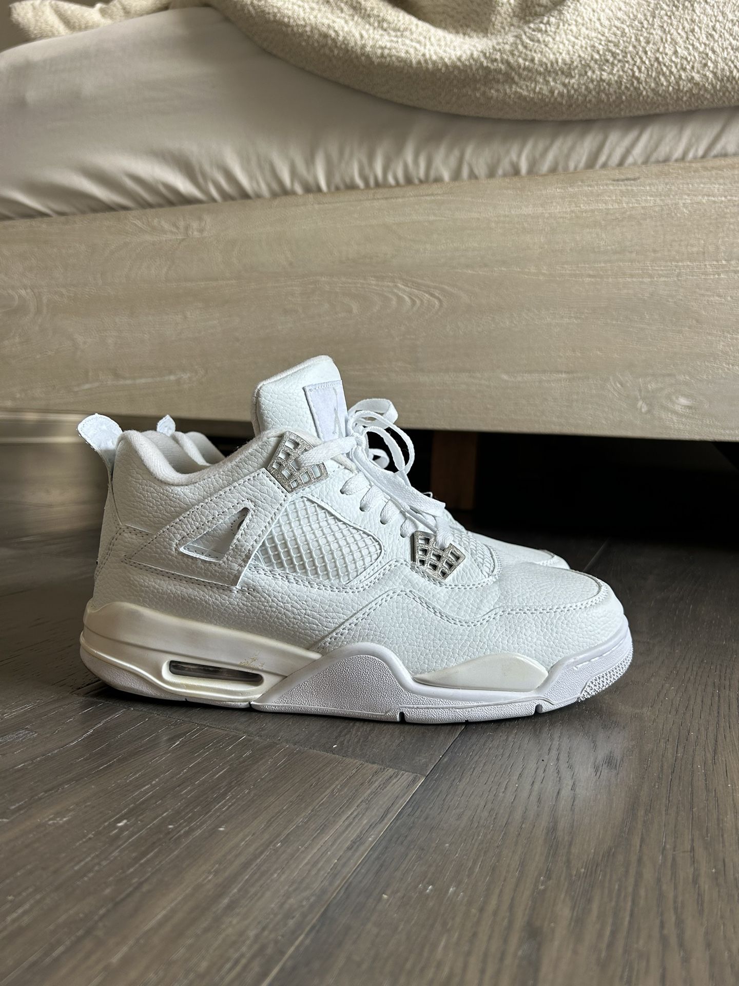 Jordan 4 “Pure Money”