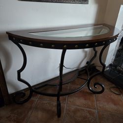 Entry Table 100.00