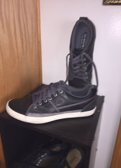 Men’s size 10 1/2 shoes
