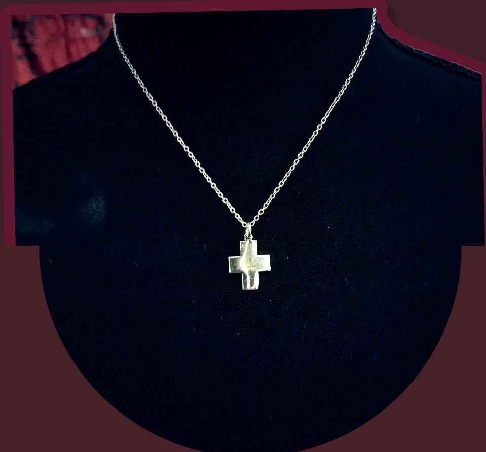 925 Sterling Silver Cross Pendant