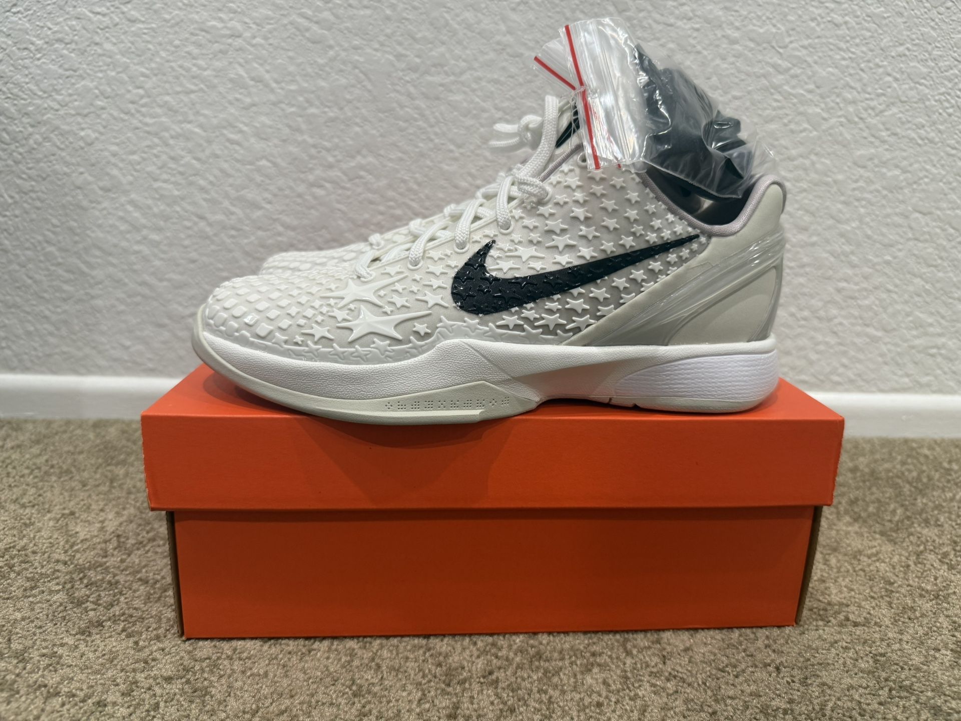 Nike Kobe Sail All Star GS Size 7Y