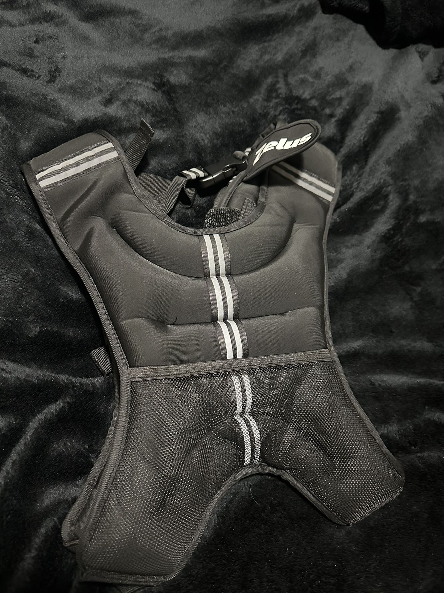 Zelus Weight Vest