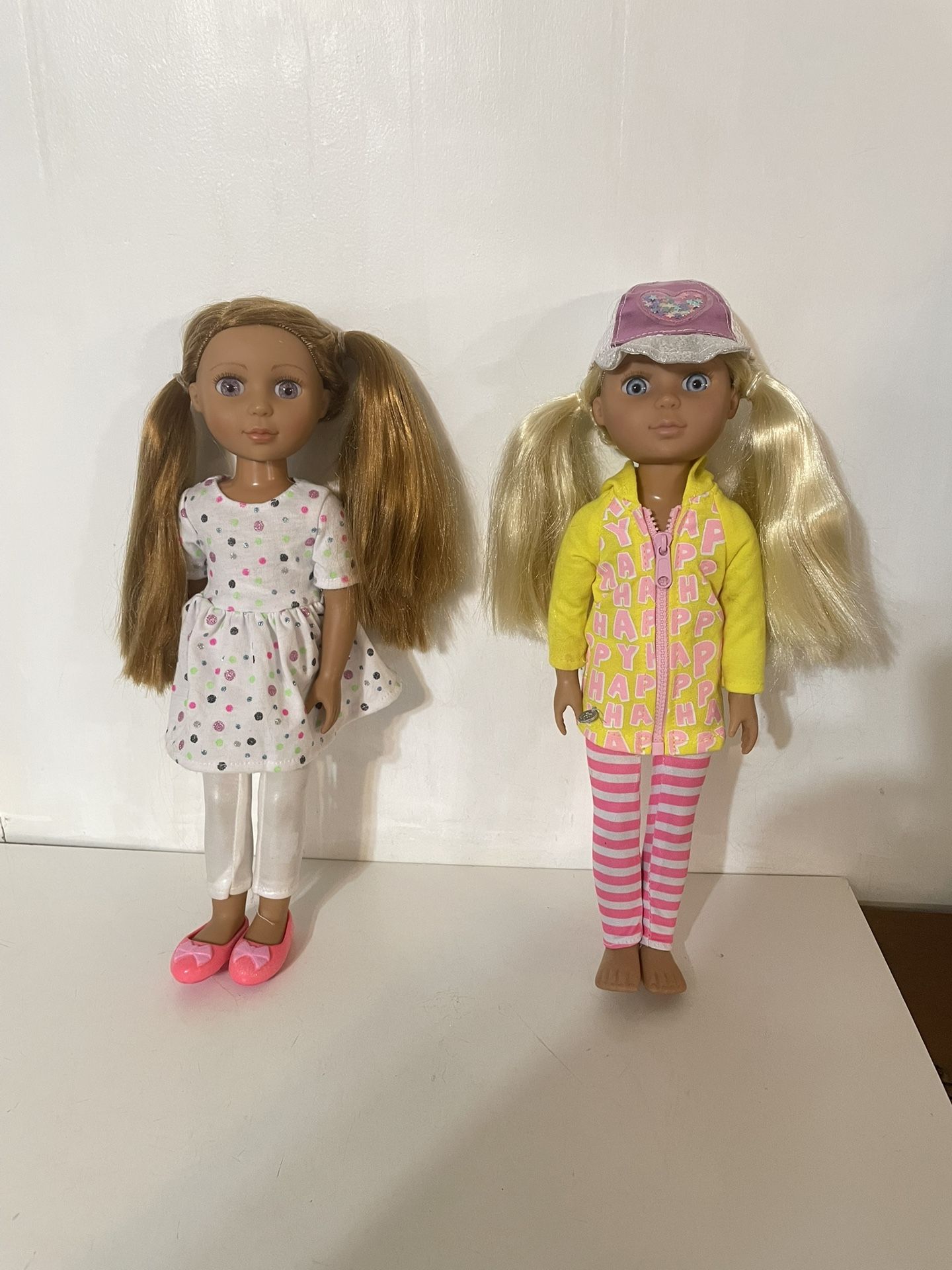 Target Glitter Girl Dolls Like New