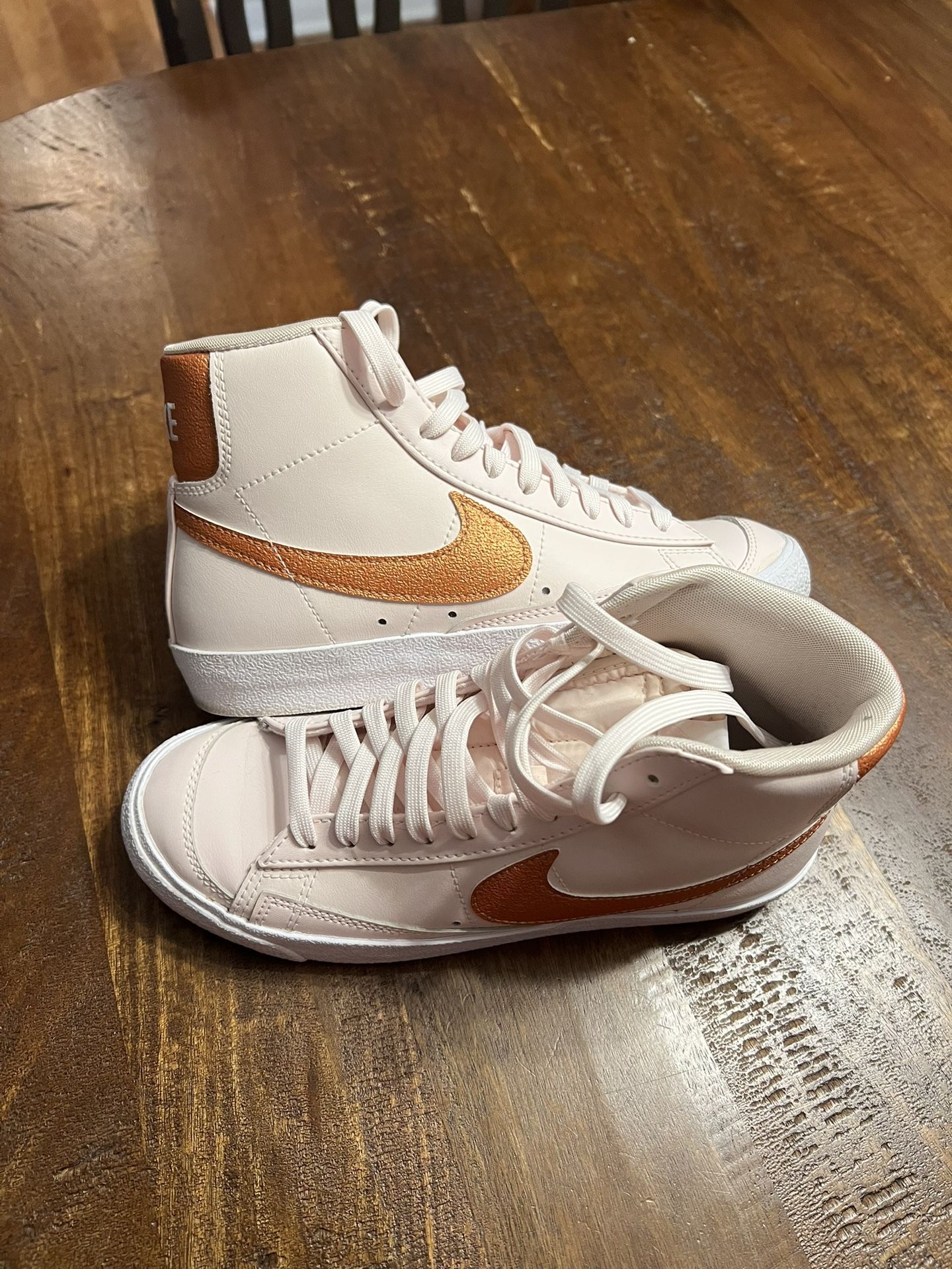 Women’s Pink Nike Blazer Size 7