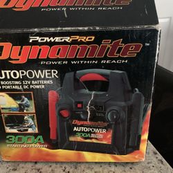 Dynamite Auto power