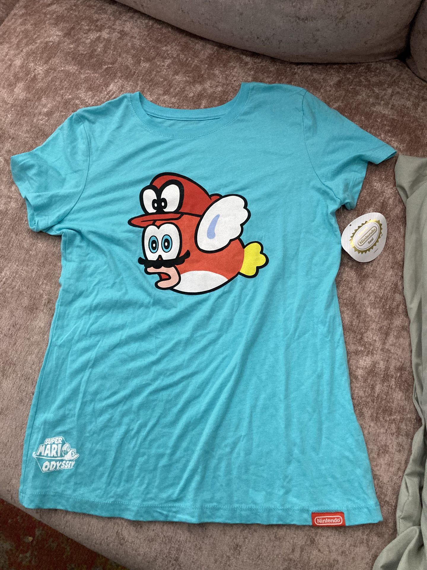 Xl super Mario Tee Girls Teen/ Xs Adult Redmond