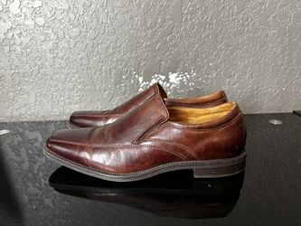 Florsheim Men's size 8 Forum Moc Toe Brown Slip On 