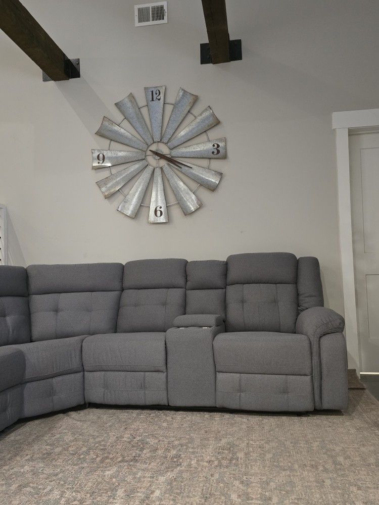 ❄️ 🔥 BRAND NEW Gray RECLINER SECTIONAL