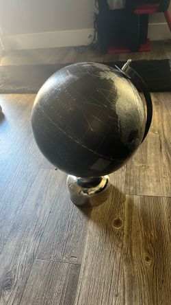 black globe