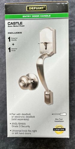 Knob Handlesets
Castle Satin Nickel Entrance Door Handleset with Hartford Interior Knob
