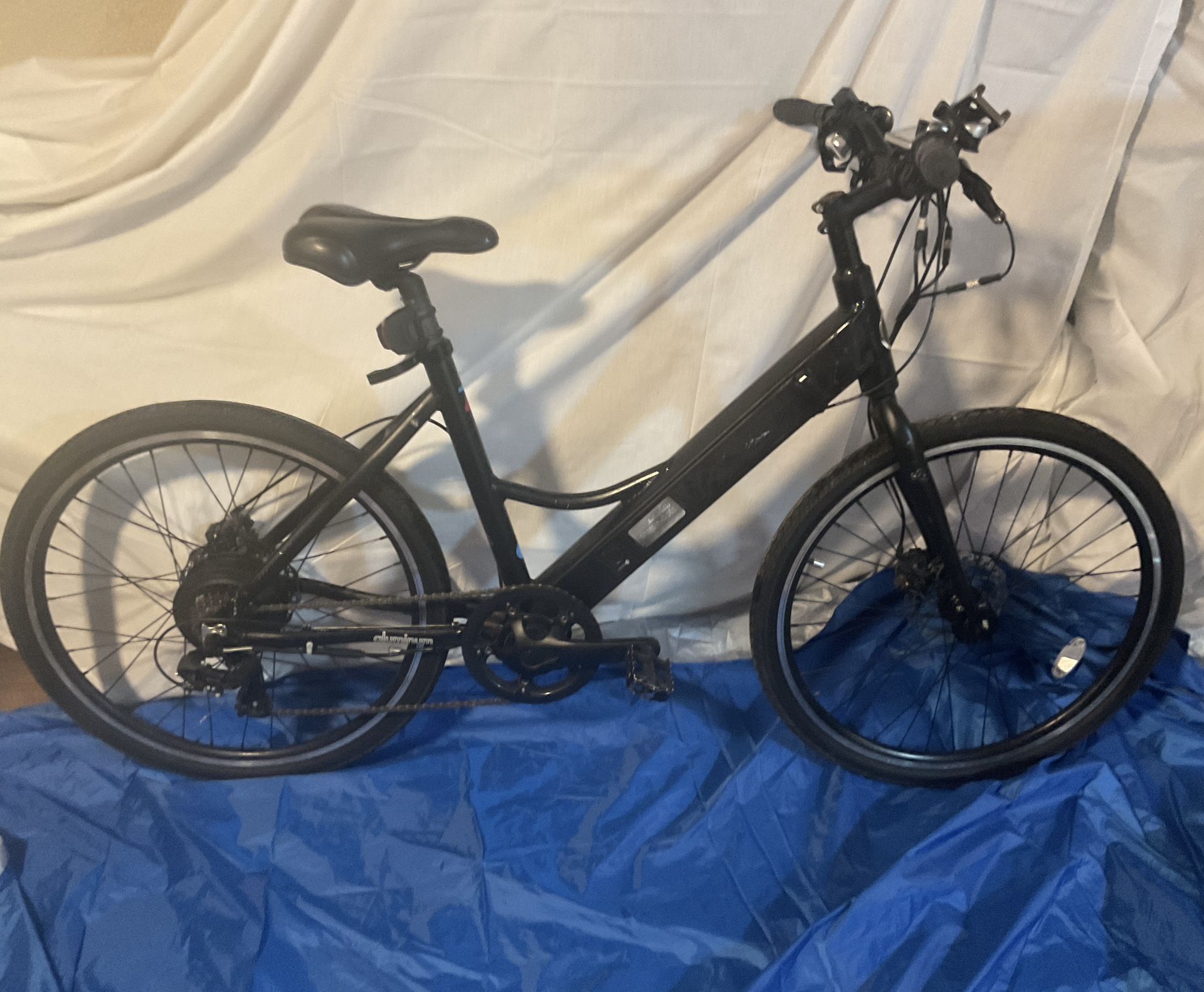 MUST GO $750 OBO ***** Genze E102  Electric Bike **** MUST GO $750 OBO