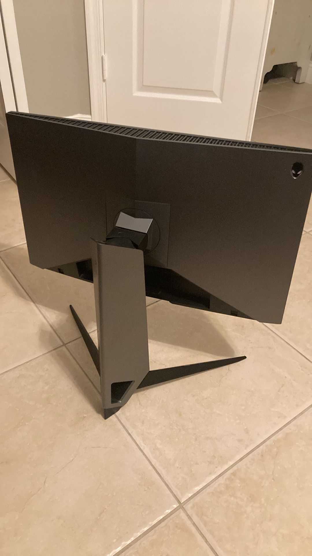 Alienware 25 Gaming Monitor AW2518Hf Full HD Native 240Hz 16: 9 1ms