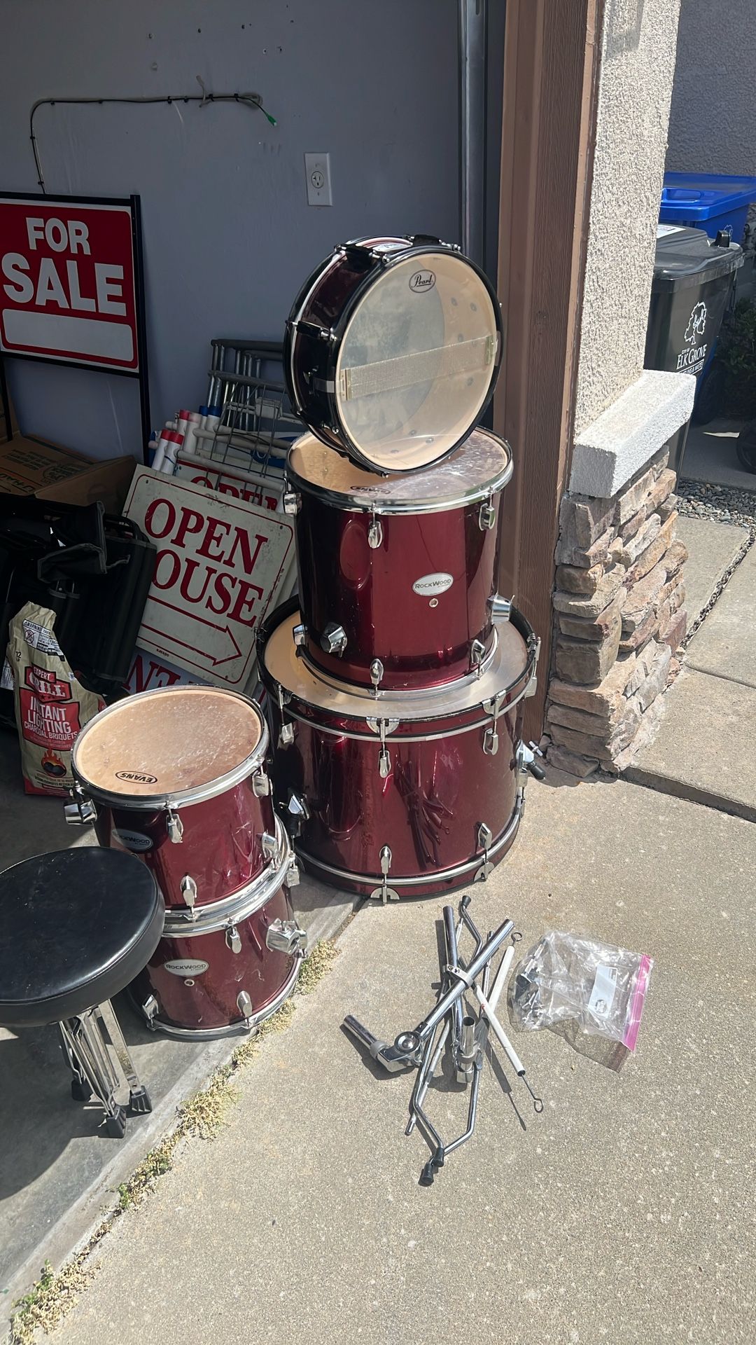 Rockwoood Drum Set