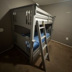 Trundle Bunk Bed (Need Gone Today!) 