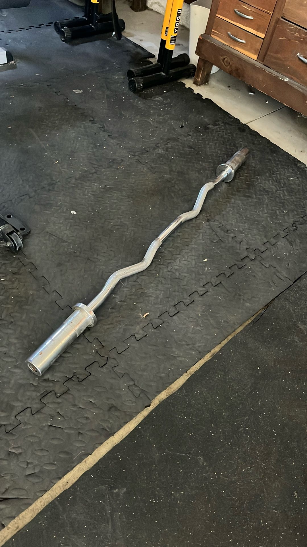Olympic Curl Bar