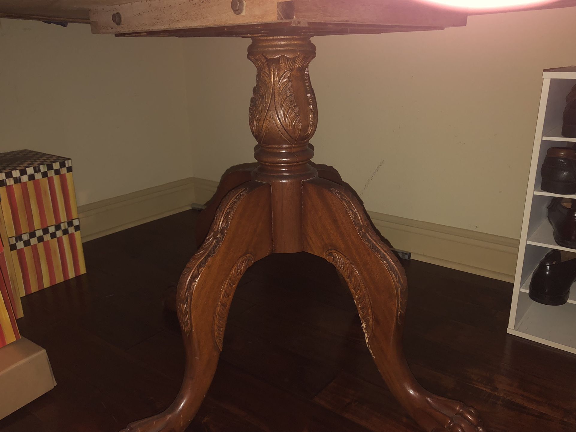 Kitchen/Foyer Table 