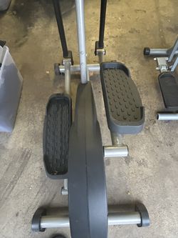 Weslo Momentum 630 elliptical