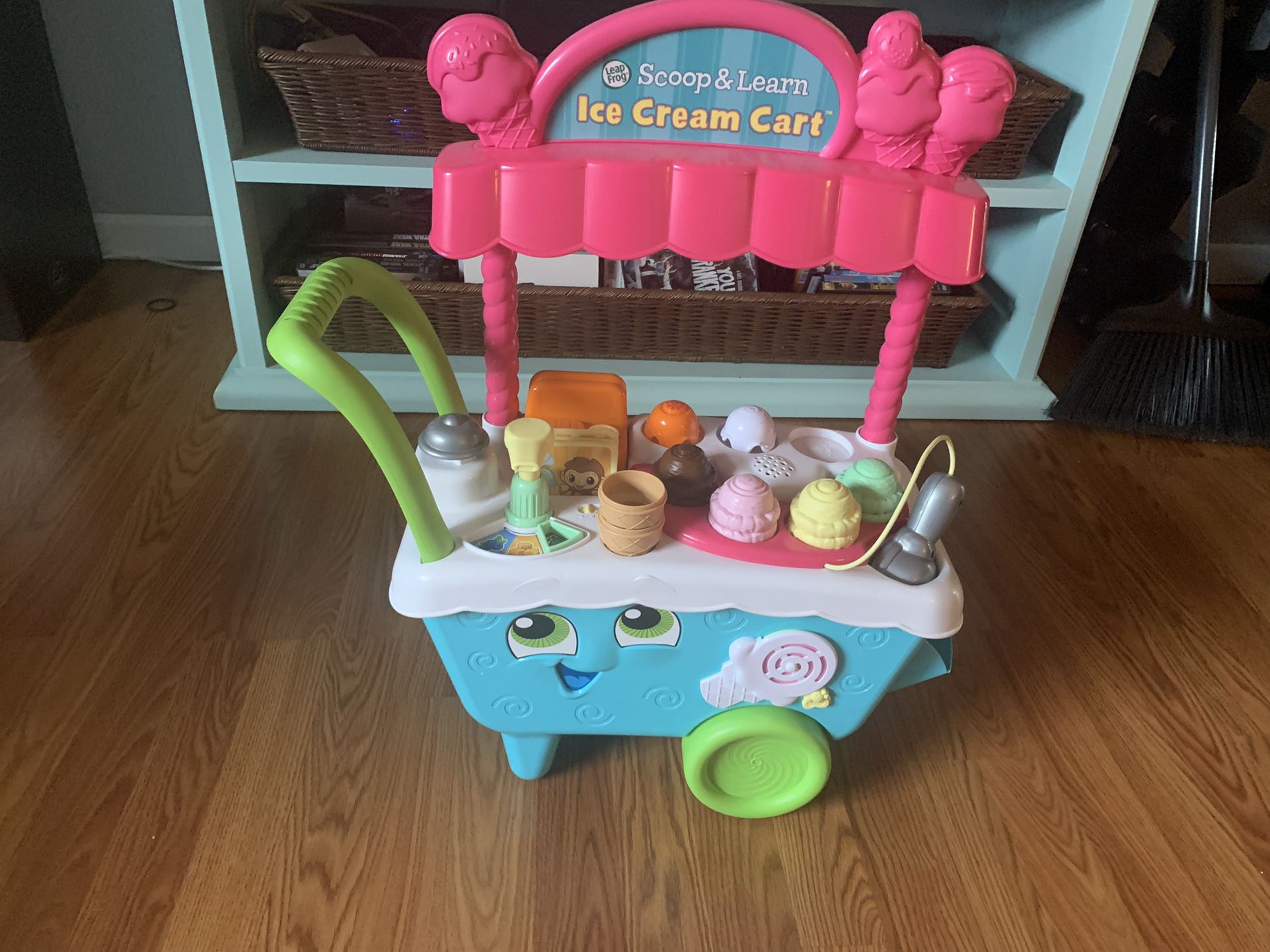 Scoop And Learn Ice Cream Cart