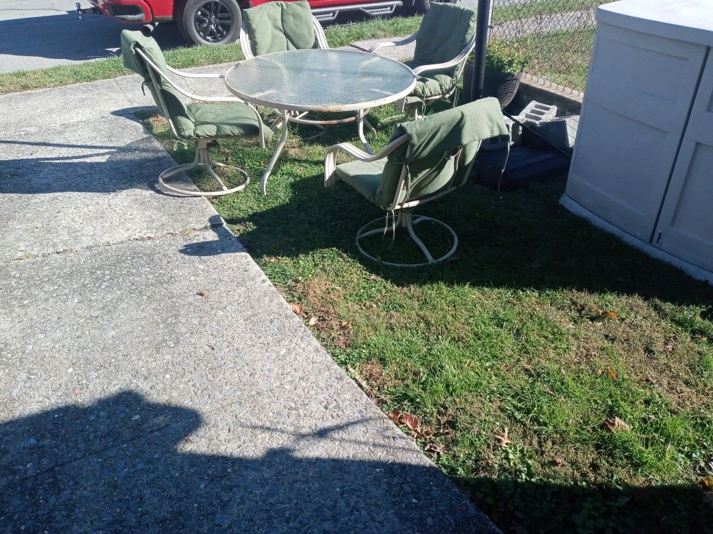 Patio Set