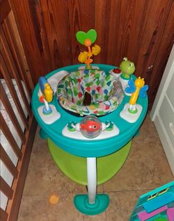 Bright starts jumper/activity center