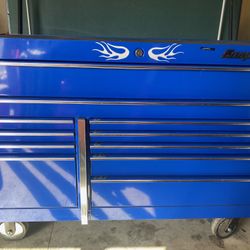 Snap-on Tool Box  6’x2.6’
