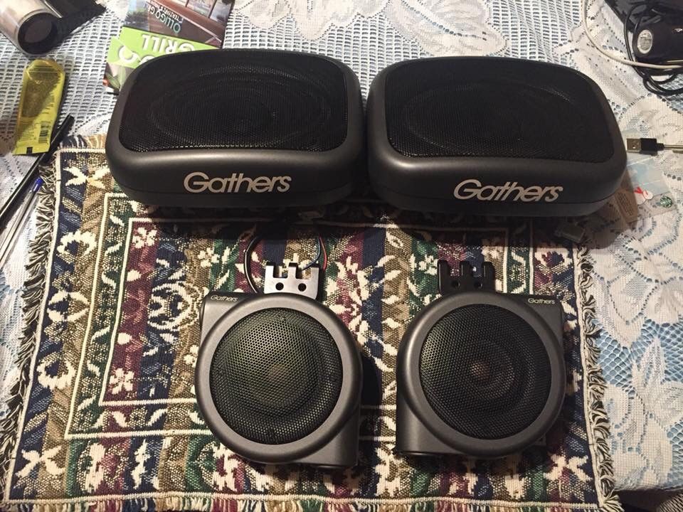 Gathers speakers