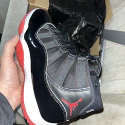 Jordan 11 Bred