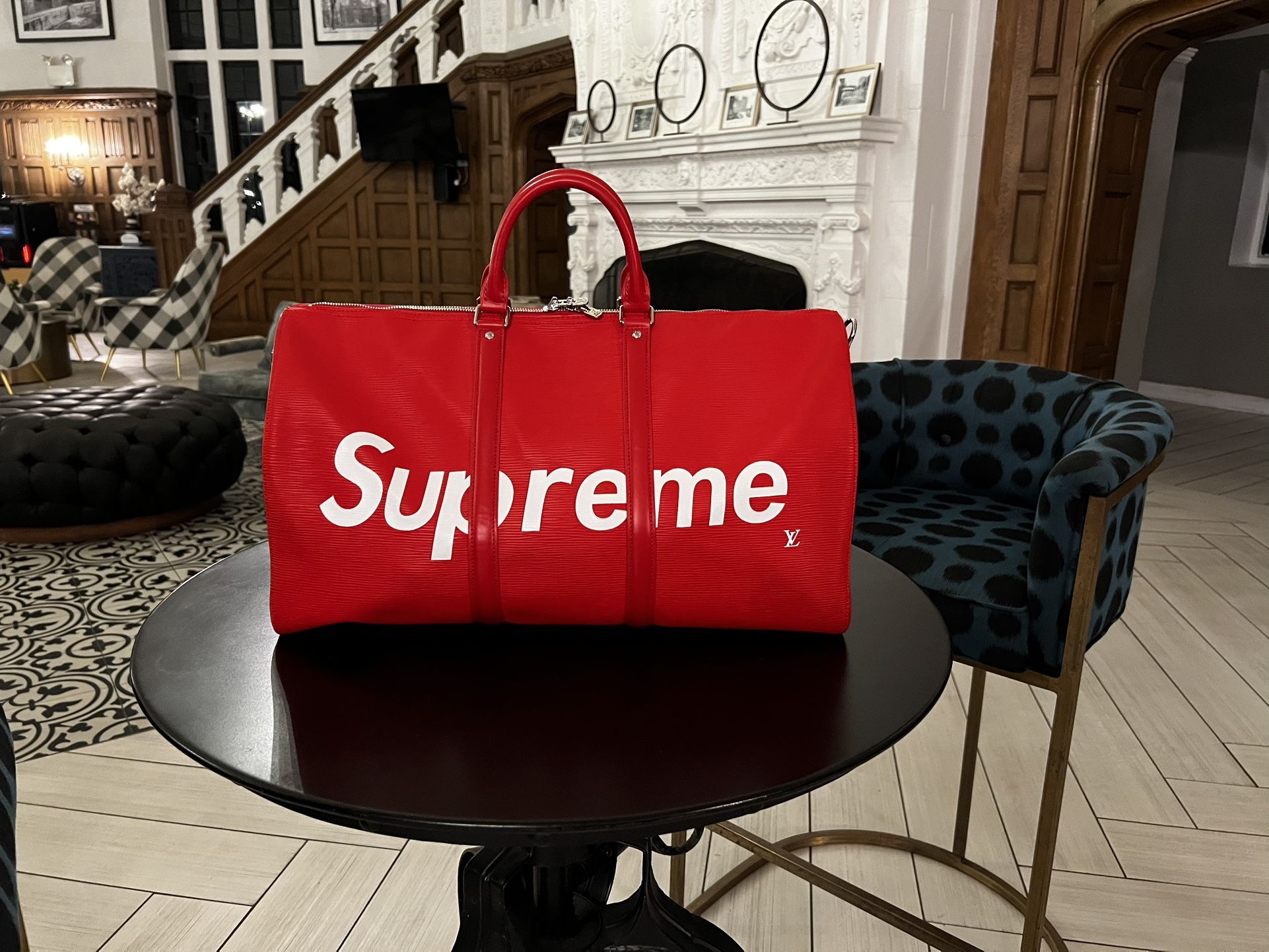 Louis Vuitton X Supreme Keepall Bandouliere 55 Red Bag