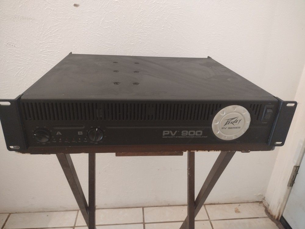 Peavey PV 900 Stereo Power Amp