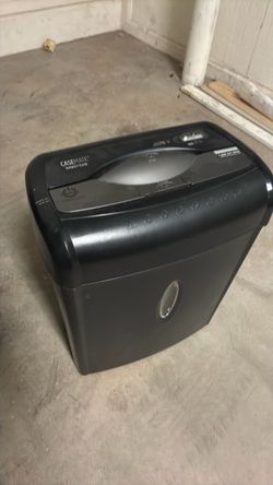 Casemate paper shredder (small)