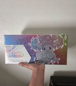 Prismatic evolutions super premium collection box