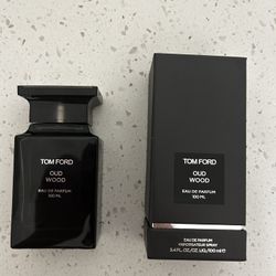Tom Ford oud wood