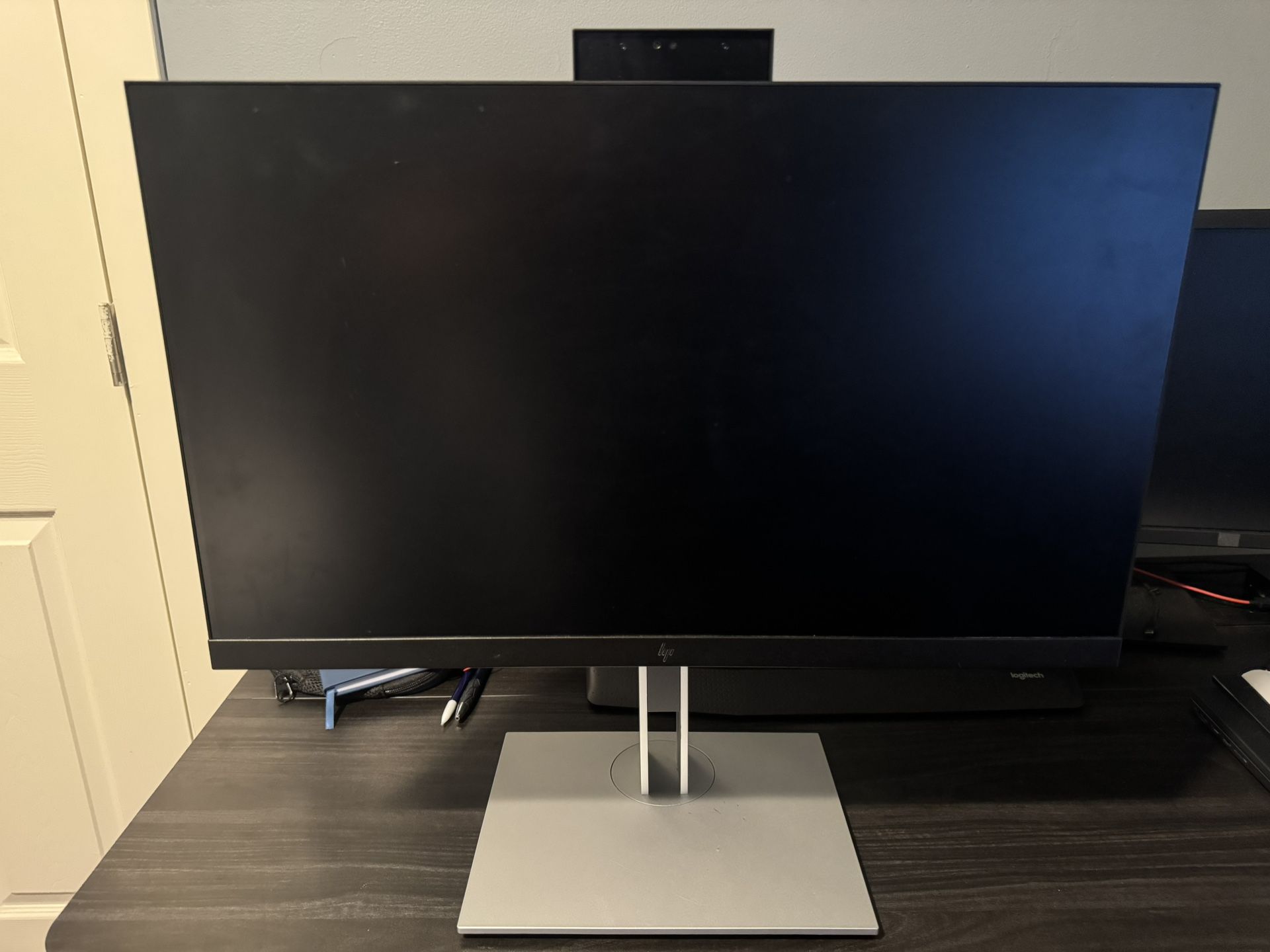 	 HP E24d G4 Advanced Docking.
