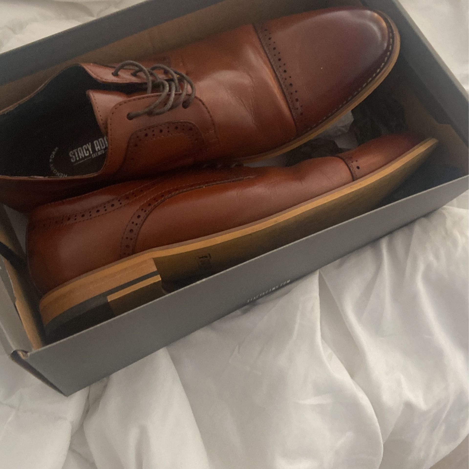 Size 11 . Brown Dress Shoes Only Worn Once