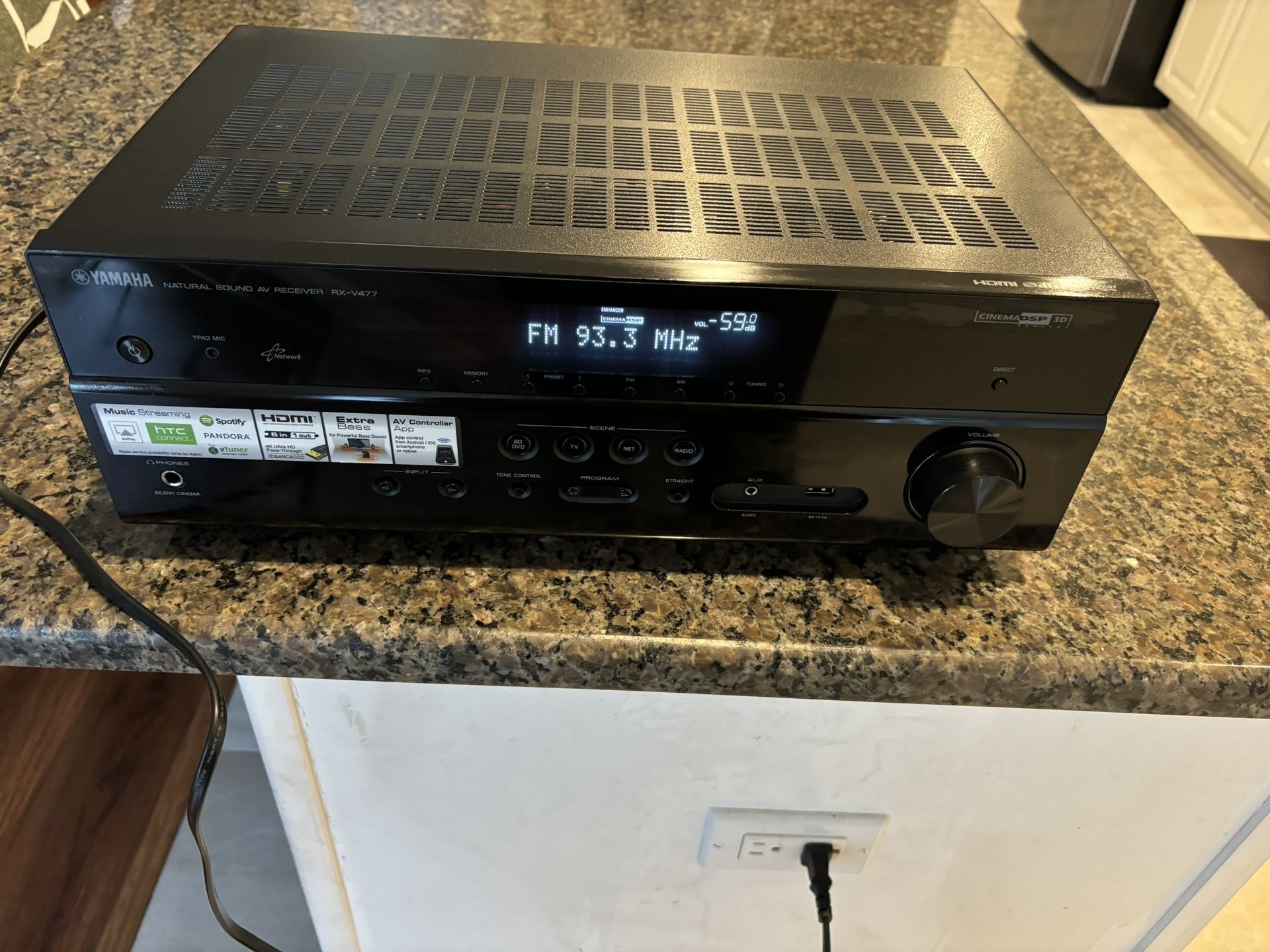 Yamaha RX-V477 5.2 Channel 4k Receiver