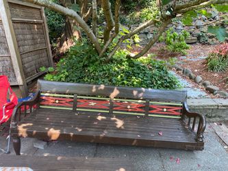 FREE Artistic Wooden Bench