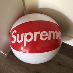 Supreme Volleyball