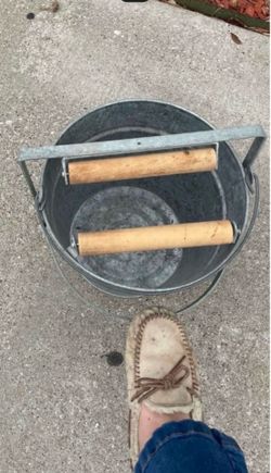 Galvanized Metal Mop Bucket with Wood Roller Wringers